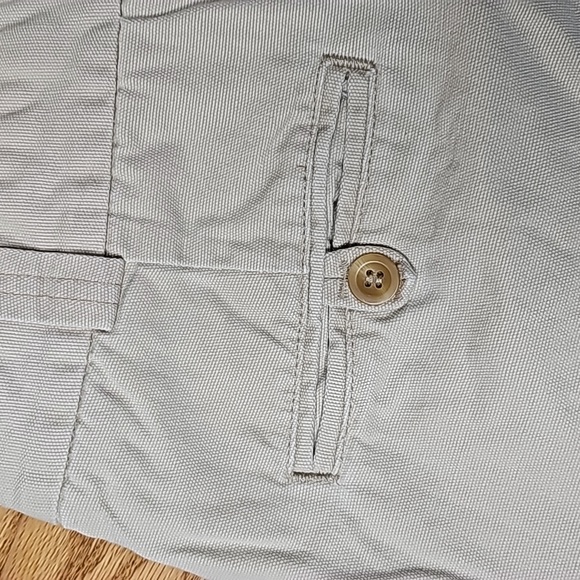 Bill's Khakis M1P Relax Fit Pleated Original Twill. 42/30 orig $185 - Picture 3 of 4
